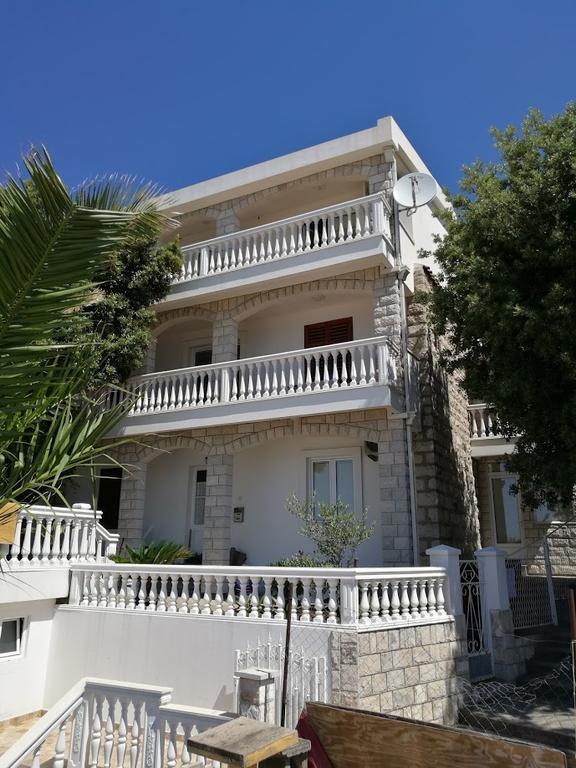 Apartmani Luksic Sutomore Extérieur photo